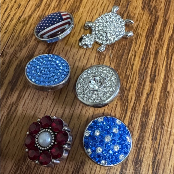 Ginger Snaps Black Bracelet with Interchangeable Charms - Picture 5 of 7